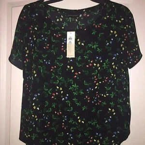 Banana Republic black floral print top XS pet
